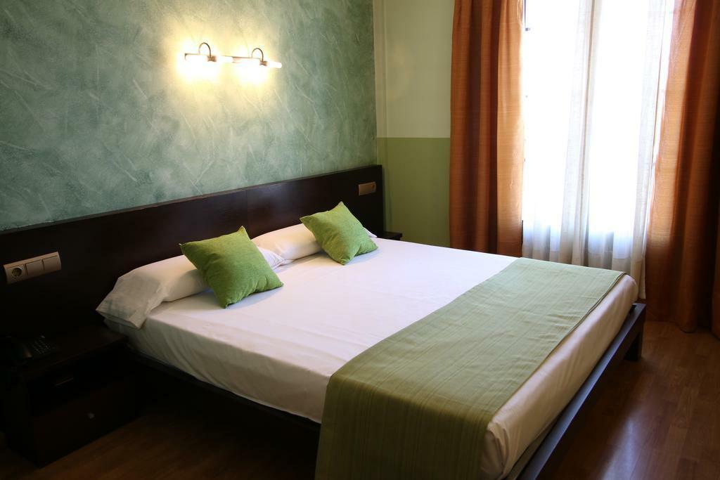 Hotel Alda Tordesillas Bagian luar foto